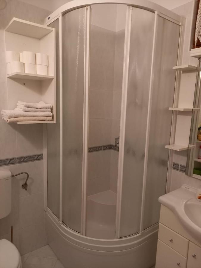 Apartments Raos Стобрек Экстерьер фото