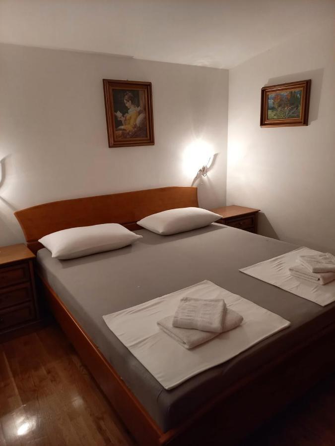 Apartments Raos Стобрек Экстерьер фото