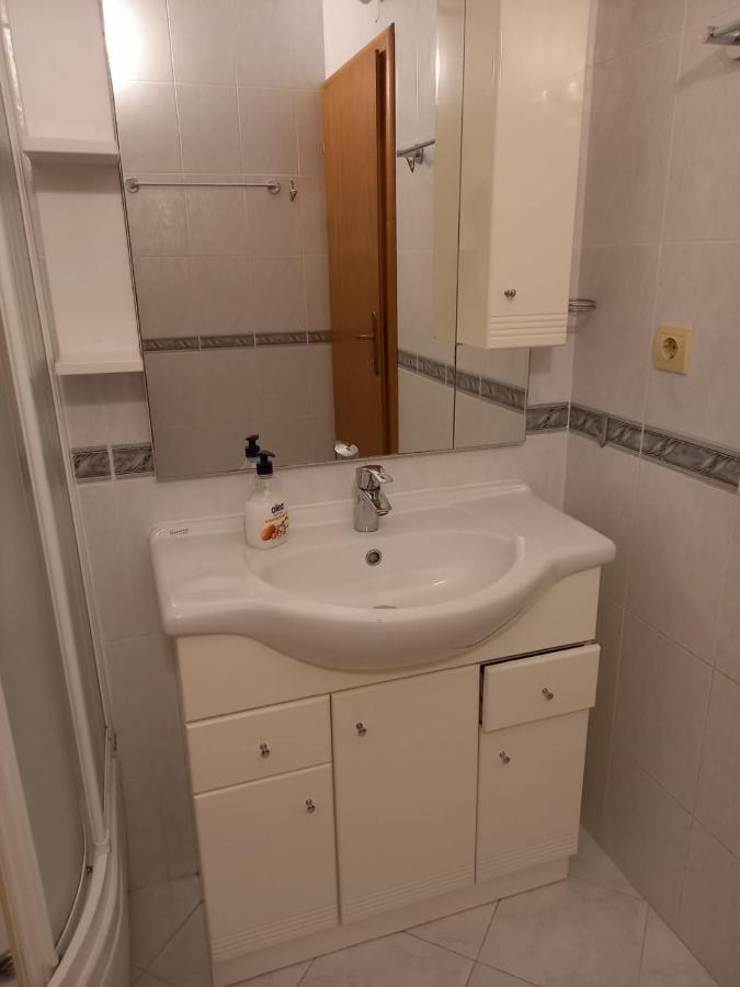 Apartments Raos Стобрек Экстерьер фото